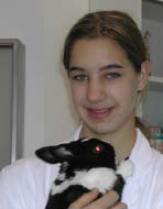 Nashira mit Häschen Lucky